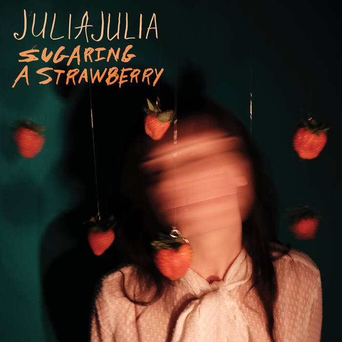 Sugaring A Strawberry
