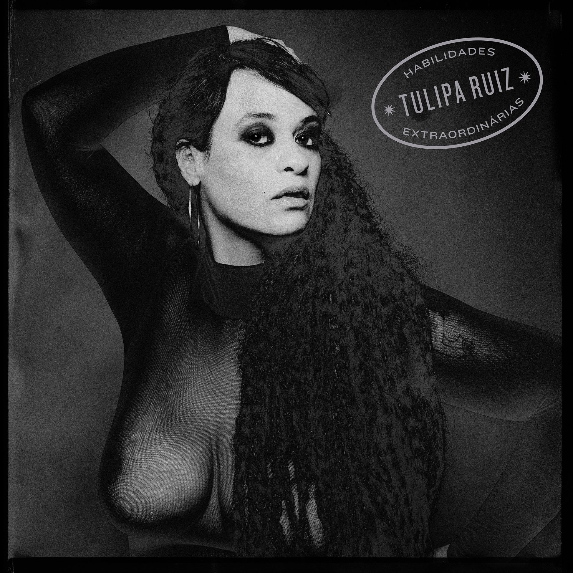 Tulipa Ruiz - Habilidades Extraordinárias Album Cover