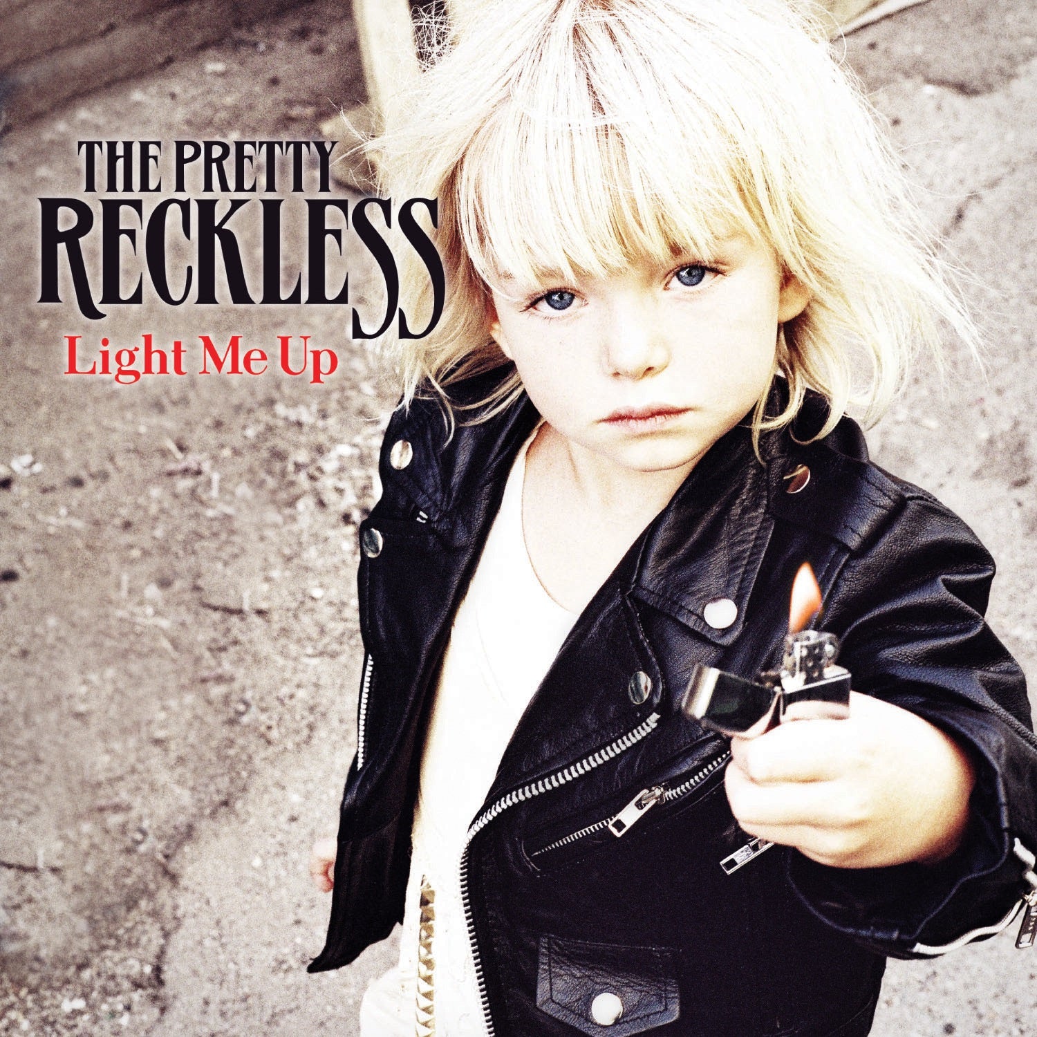 The Pretty Reckless - Light Me Up Album Cover