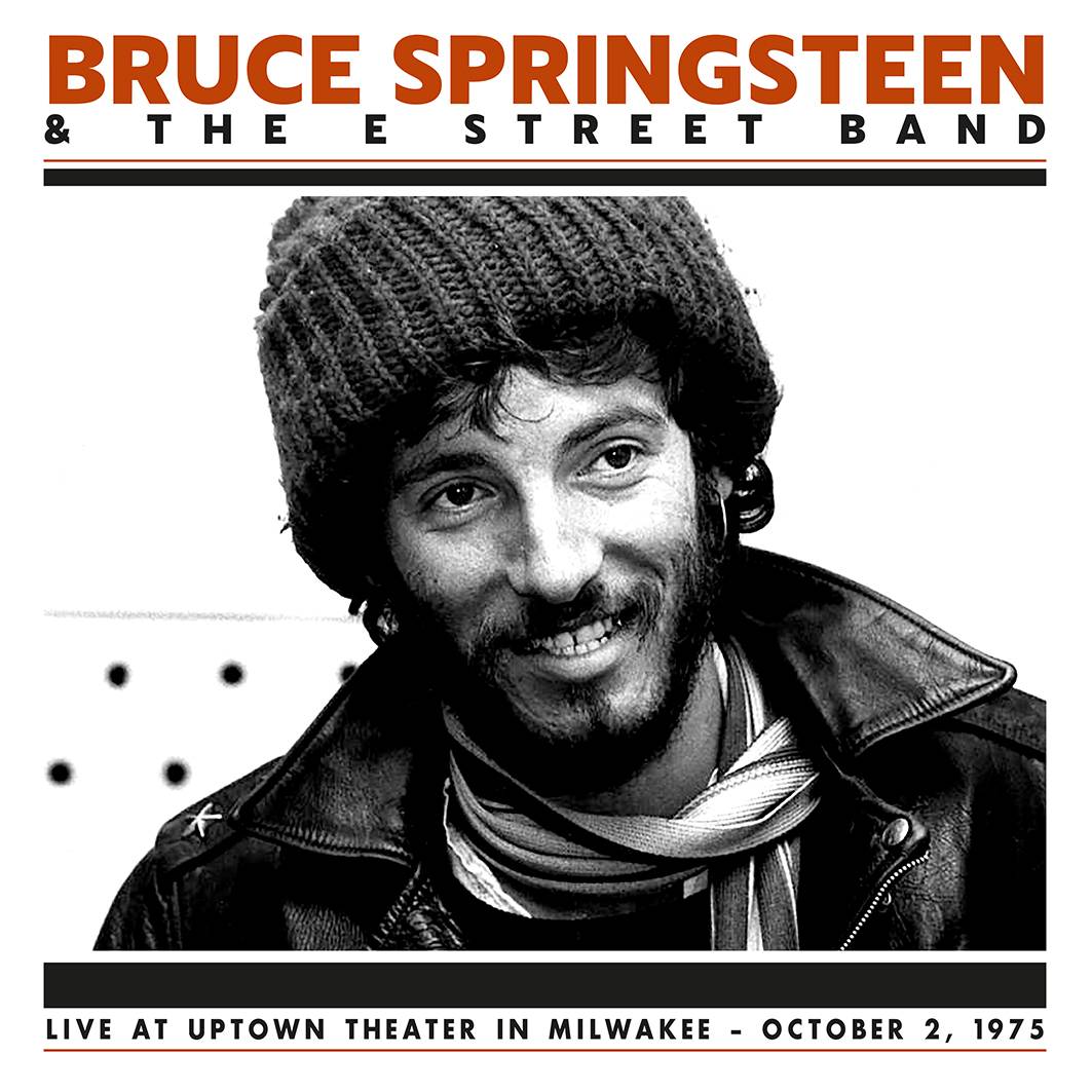 Live at Uptown Theater in Milwaukee - October 2, 1975