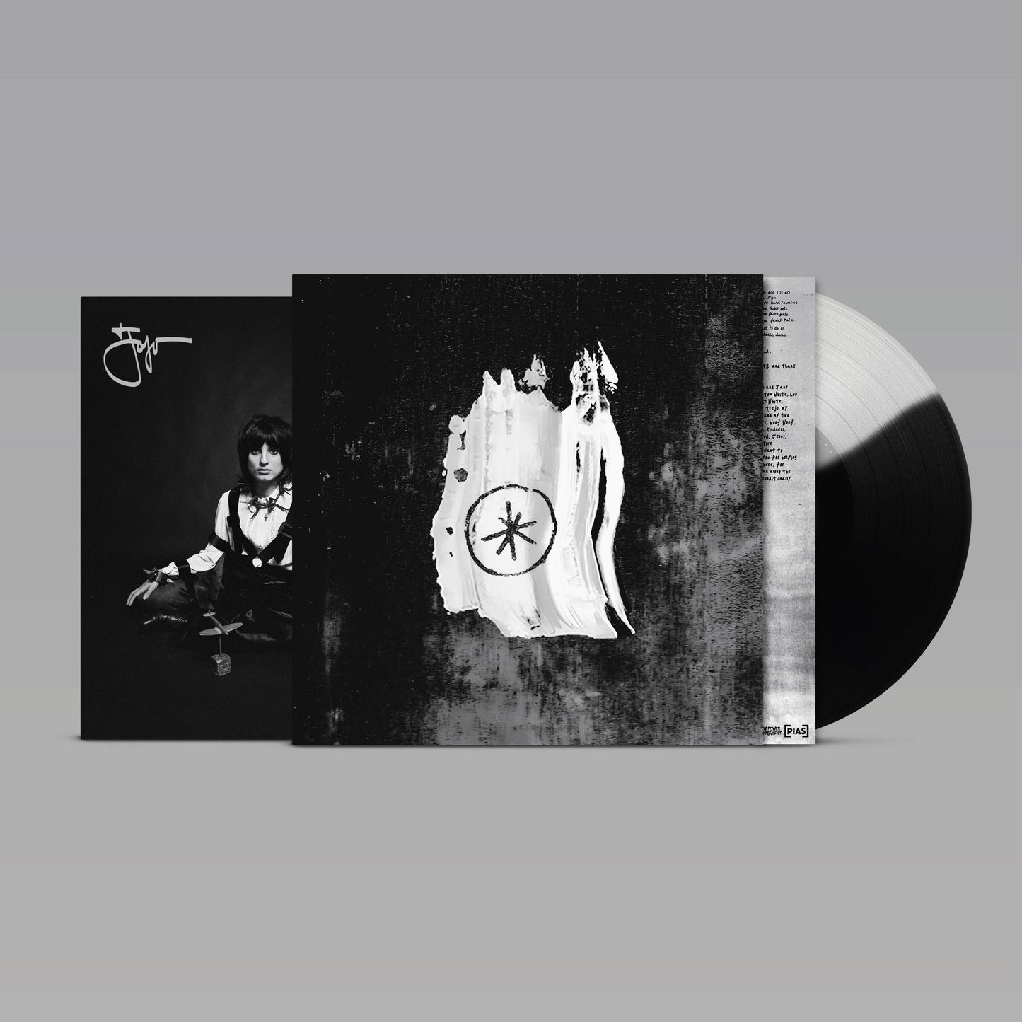 Heartworms_Bundles Mocks_Black & White LP (Rough Trade).jpg