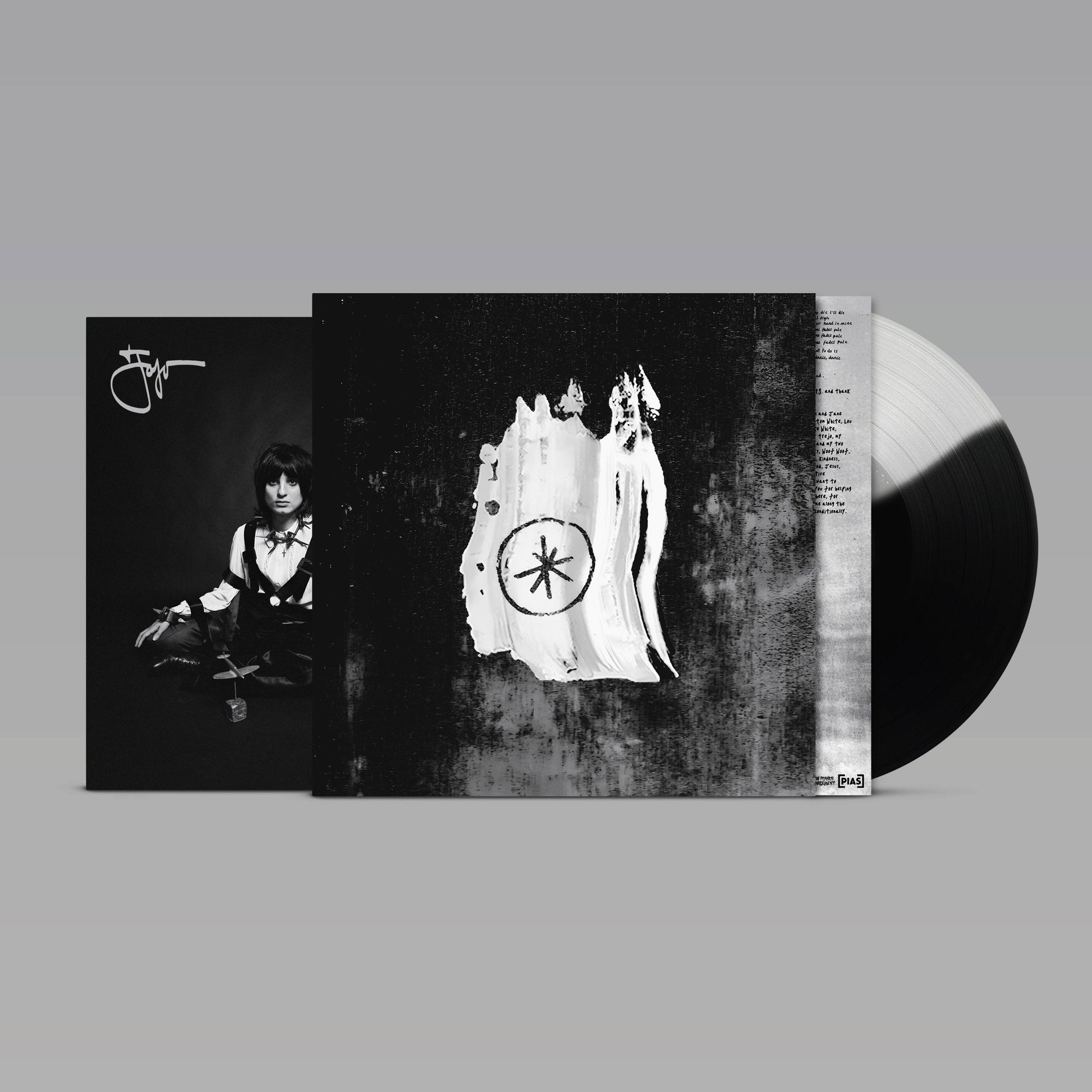 Heartworms_Bundles Mocks_Black & White LP (Rough Trade).jpg