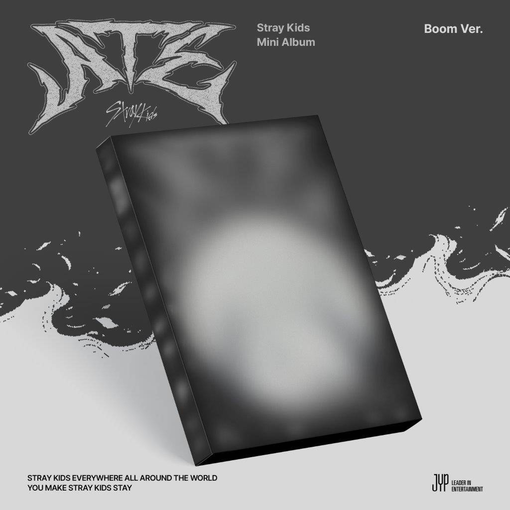 STRAY KIDS - ATE BOOM VER. blurred.jpg