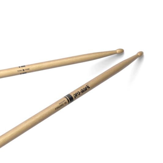 Classic Forward 5B Hickory Drumstick, Oval Wood Tip